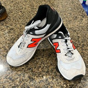 Men’s New Balance Tennis Shoes. Worn a few times.
